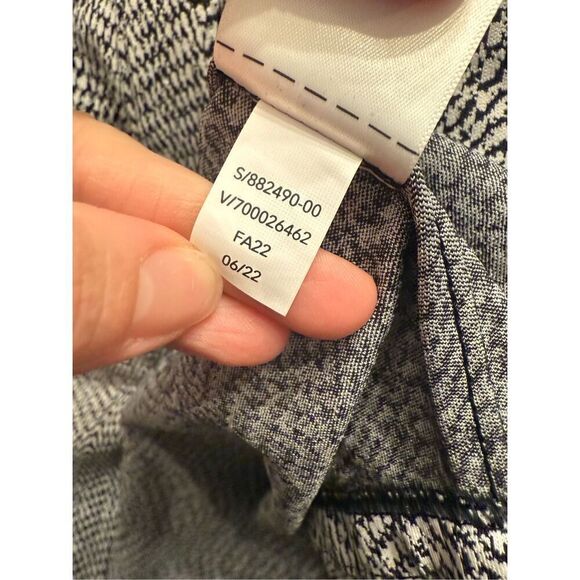 Athleta Black Gray Braiden Textured Button Down Shirt Jacket Medium - Picture 6 of 6